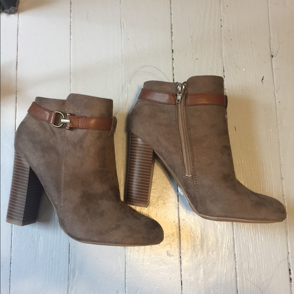Ankle boots - Picture 4 of 6